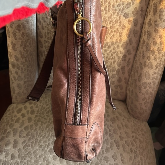 Chloe brown distressed Boho leather tote shoulder bag - Picture 8 of 17